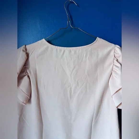 Women’s Blouse Small Pink Flutter Sleeve Minimalist Soft Girl Casual Chic Top - Picture 5 of 6